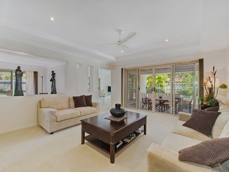 2 Tassel Place, Twin Waters QLD 4564