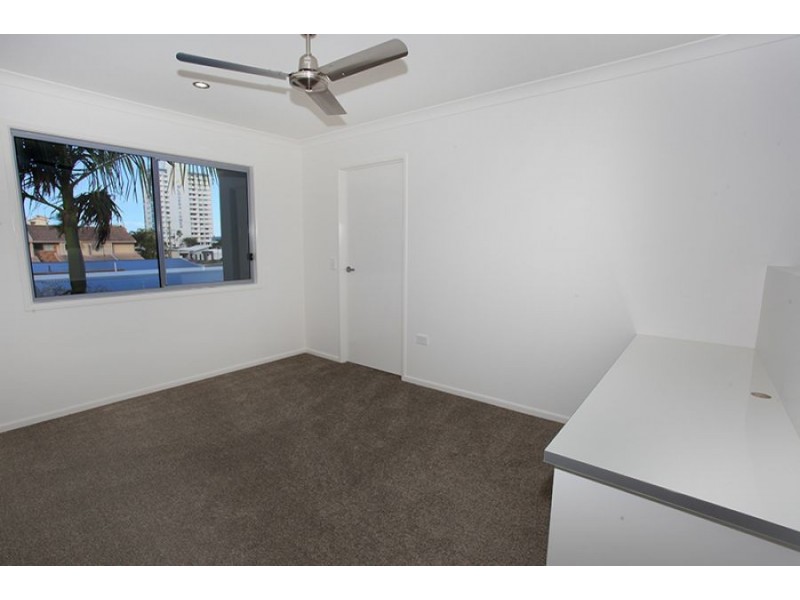 Apt 2 14 Richard Street, Maroochydore QLD 4558