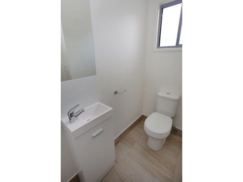 Apt 2 14 Richard Street, Maroochydore QLD 4558