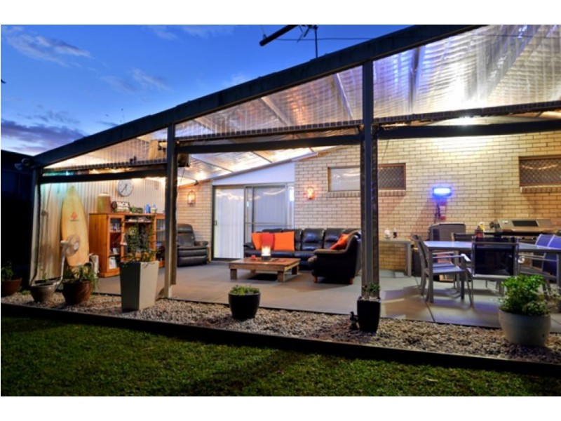 39 Broadwater Avenue, Maroochydore QLD 4558