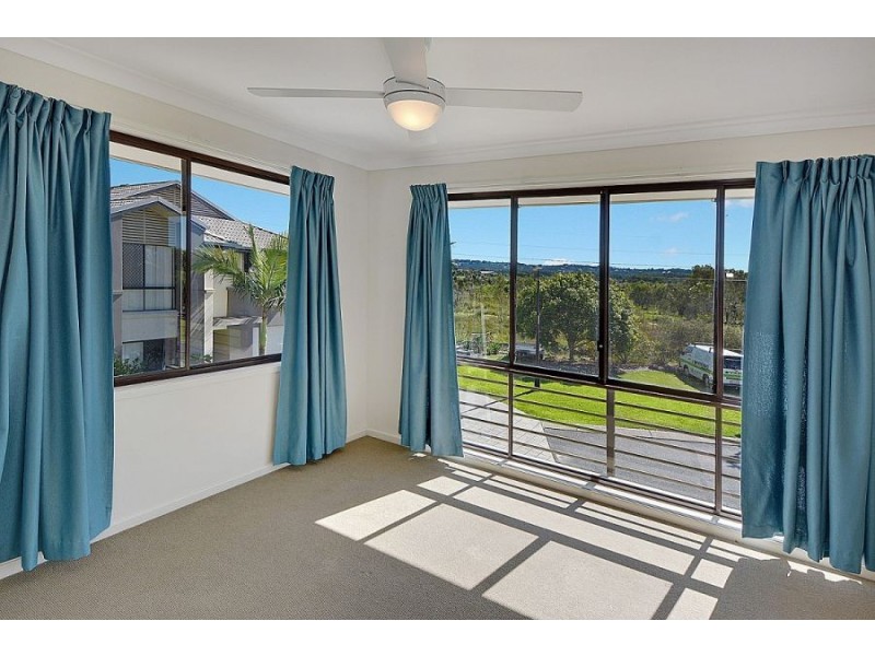 15 Cairncroft Place, Sippy Downs QLD 4556