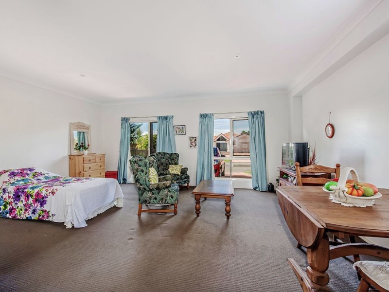 77 Maroochy Waters Drive, Maroochydore QLD 4558