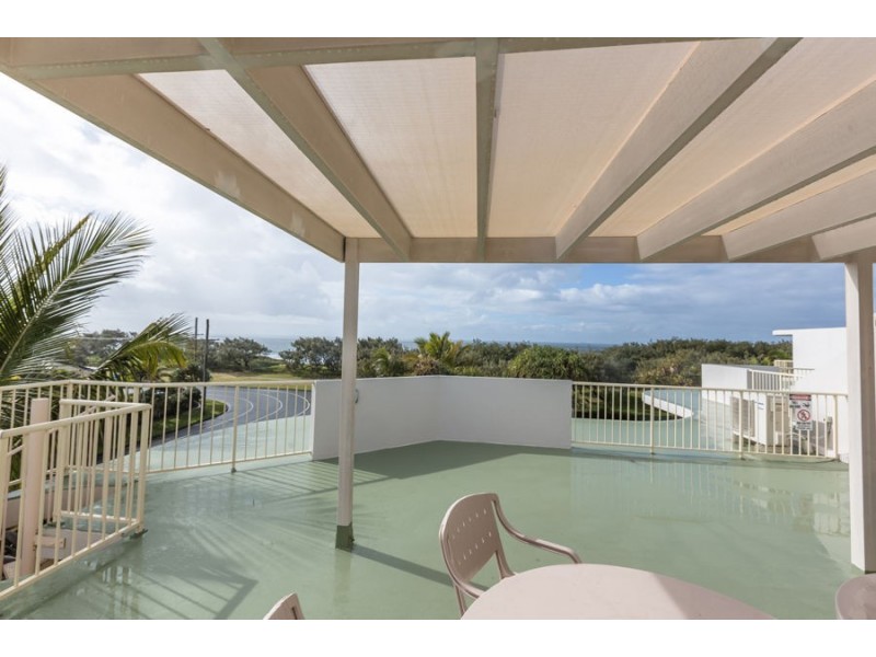 Unit 15 ‘Surfside On The Beach’ 143 Lowanna Drive, Buddina QLD 4575