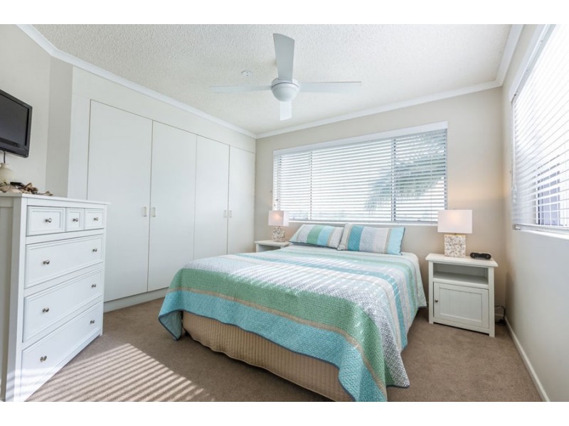 Unit 15 ‘Surfside On The Beach’ 143 Lowanna Drive, Buddina QLD 4575