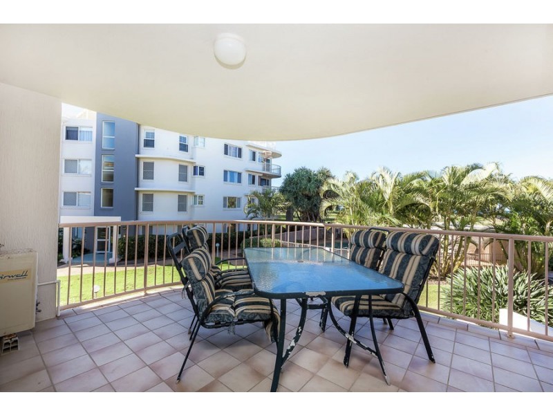 Apt 10 145 Lowanna Drive, Surfside on the Beach, Buddina QLD 4575