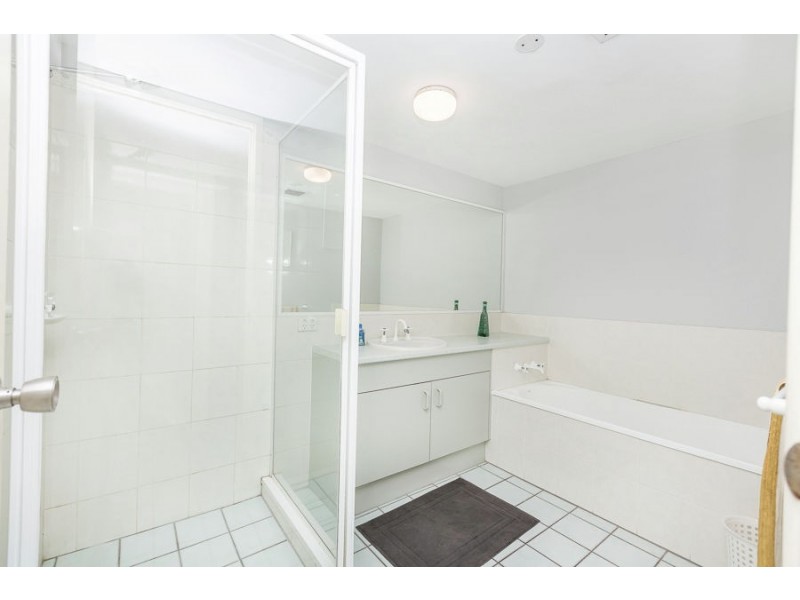 Apt 10 145 Lowanna Drive, Surfside on the Beach, Buddina QLD 4575