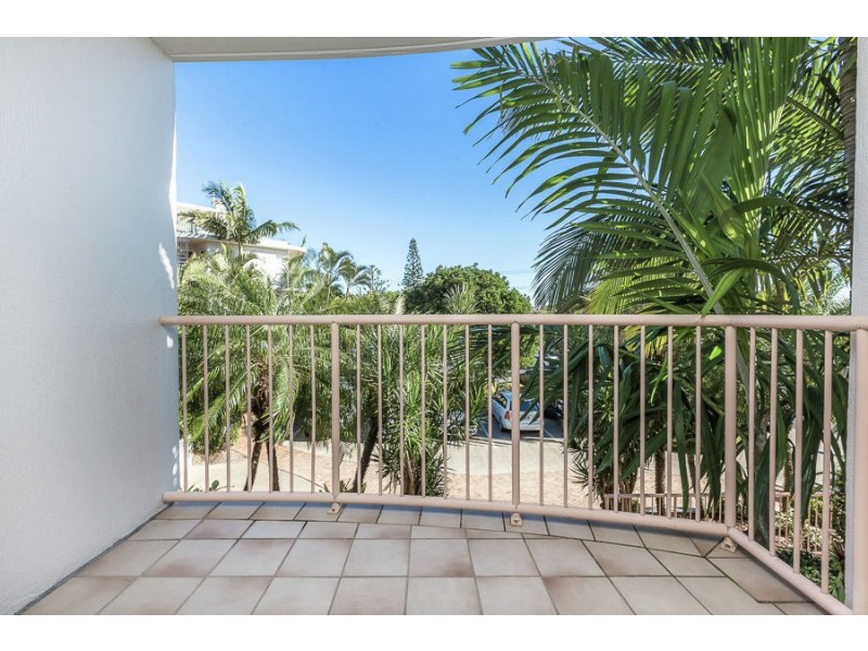 Apt 10 145 Lowanna Drive, Surfside on the Beach, Buddina QLD 4575