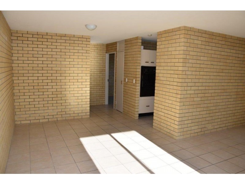 Apt 1 24 Pangarinda Place, Ryan Court, Mooloolaba QLD 4557