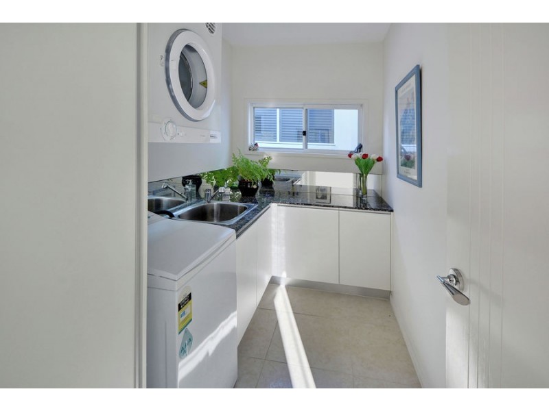 16 Mari Street, Ocean Woods Estate, Alexandra Headland QLD 4572