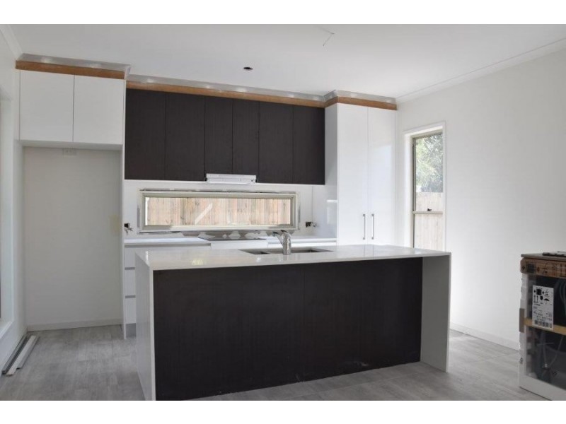 217 Broadwater Avene West, Maroochydore QLD 4558