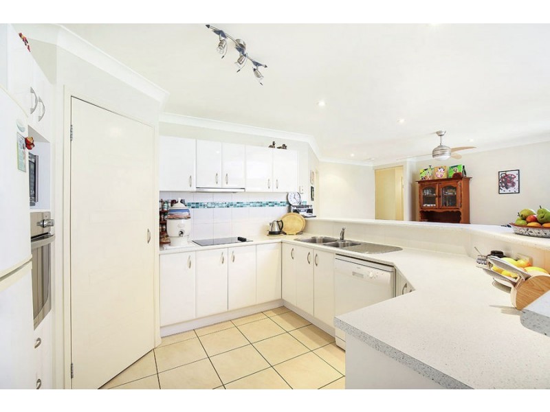 13 Rangeleigh Court, Palmwoods QLD 4555