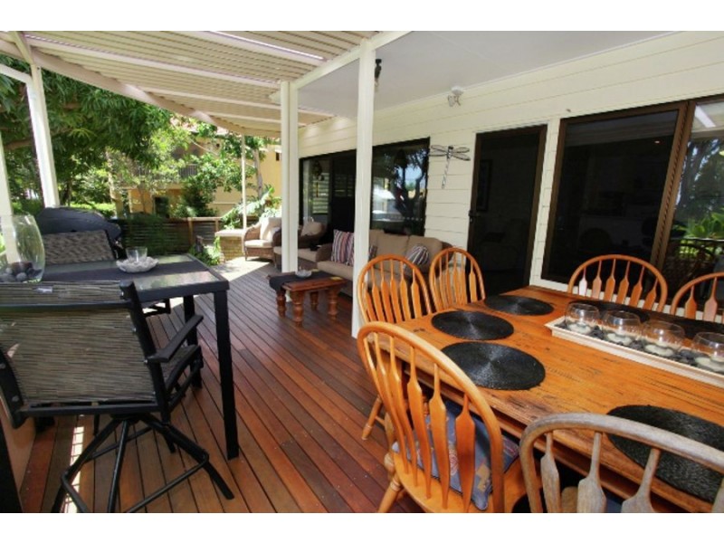 1/17 William Street, Alexandra Headland QLD 4572
