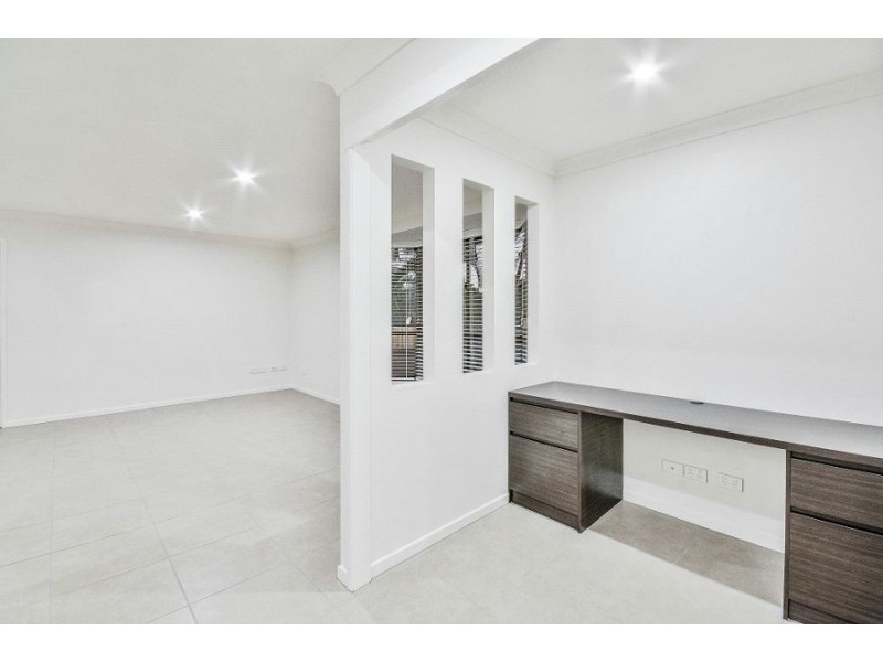 5 Candlewood Close, Mooloolaba QLD 4557