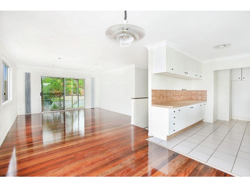 69 Yakola Parade, Alexandra Headland QLD 4572