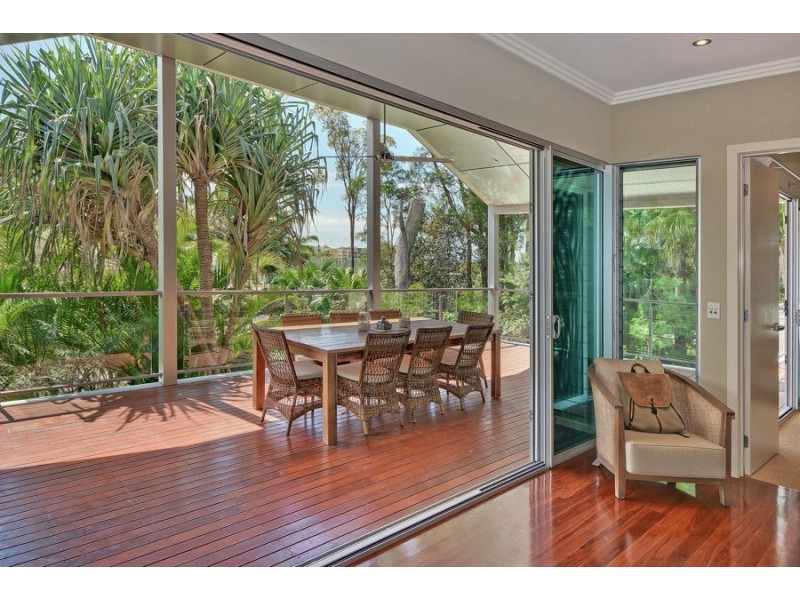 11 Tranquil Place, Alexandra Headland QLD 4572