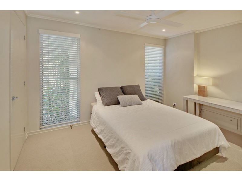 11 Tranquil Place, Alexandra Headland QLD 4572