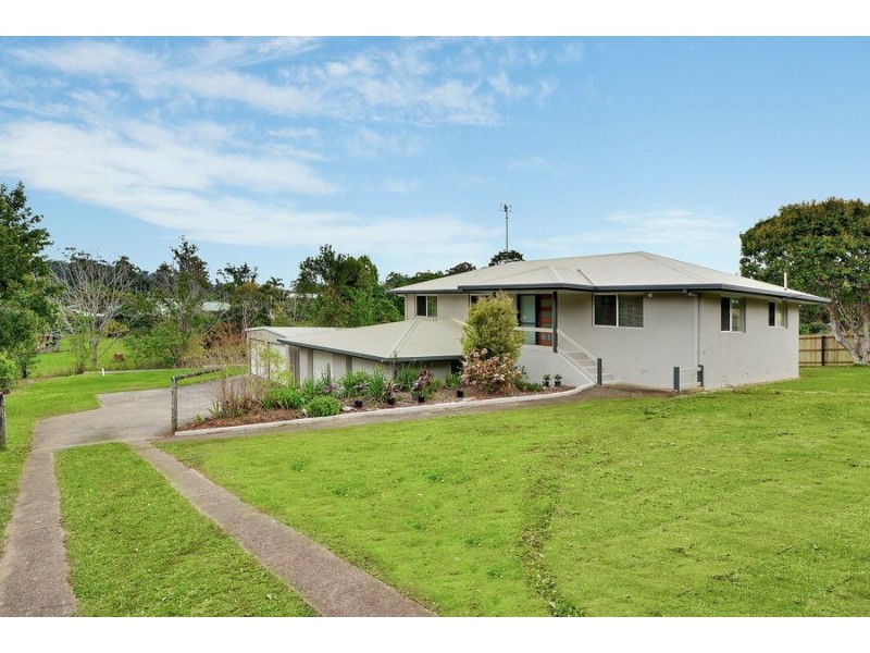 23 Lingara Avenue, Palmwoods QLD 4555