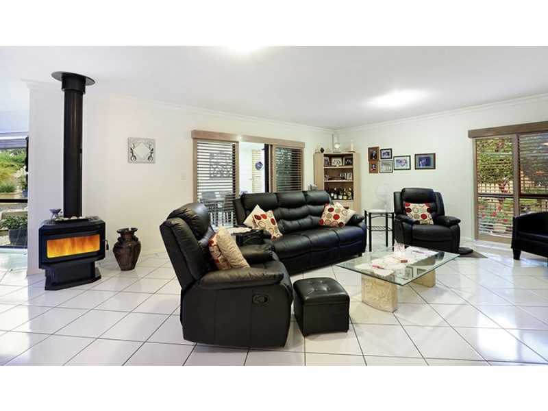 95 Lindsay Rd, Buderim QLD 4556