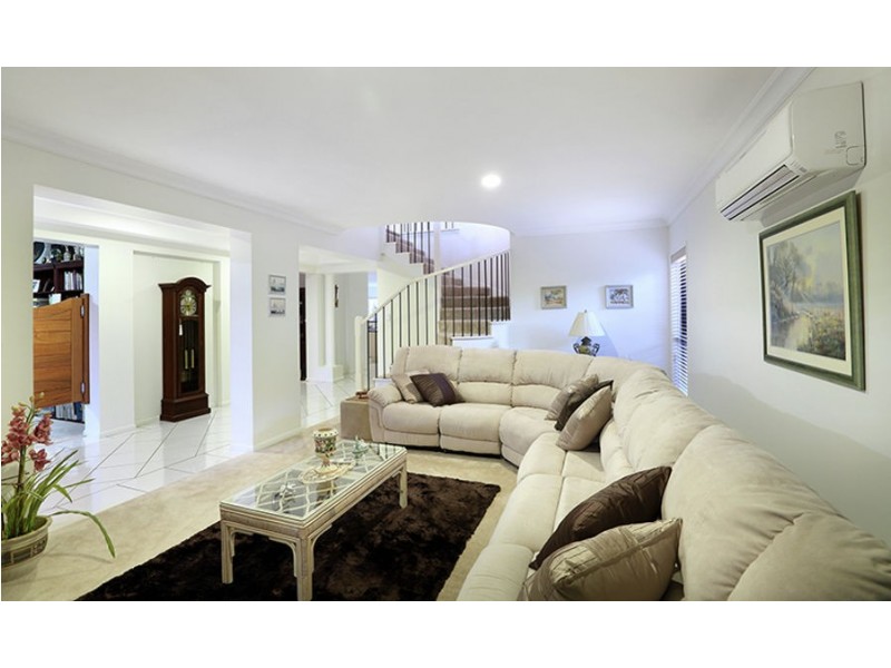 95 Lindsay Rd, Buderim QLD 4556