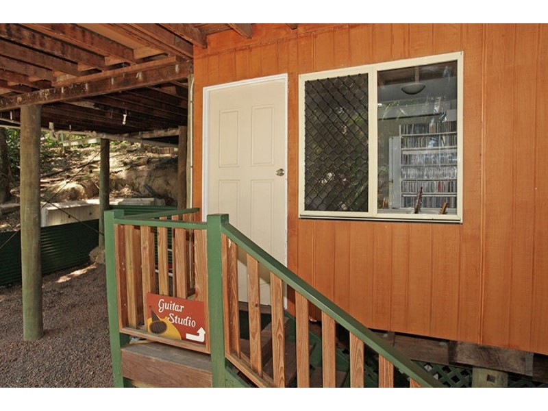 13 Turnipwood Dr, Buderim QLD 4556