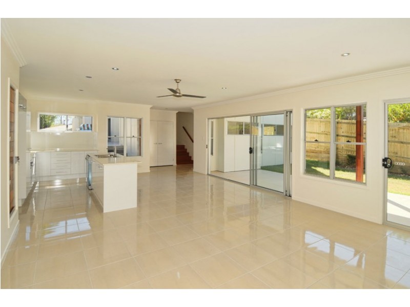 2/10 Elizabeth Farm Court, Maroochydore QLD 4558
