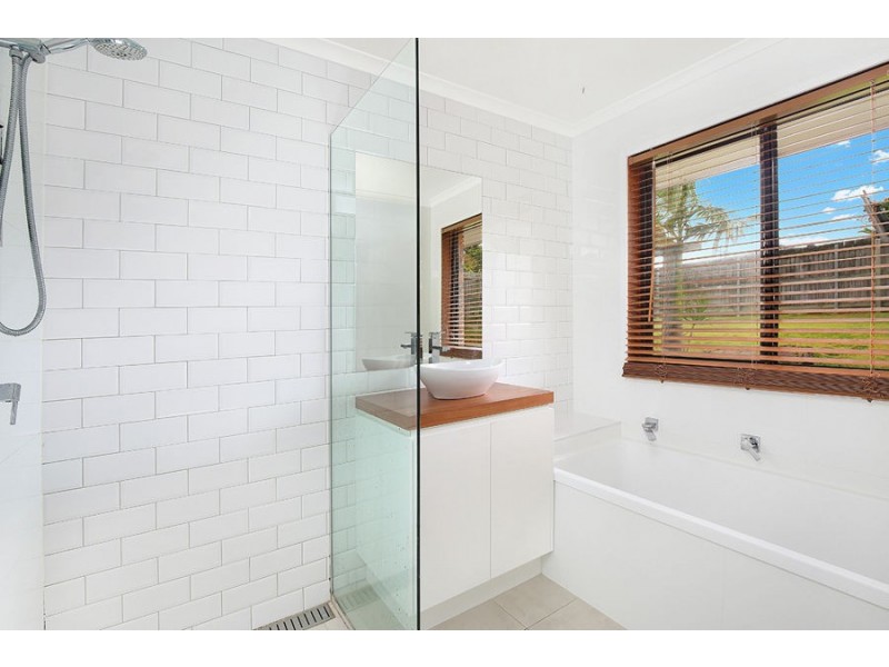 7 Halyard Drive, Wurtulla QLD 4575