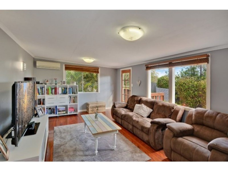 82 Schubert Road, Woombye QLD 4559