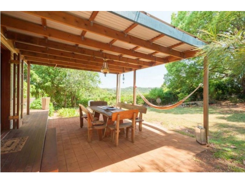 82 Schubert Road, Woombye QLD 4559