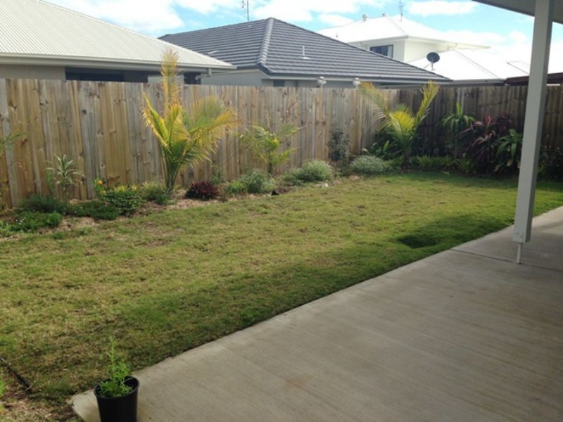 16 Blue Fin Circuit, Mountain Creek QLD 4557
