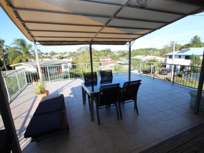 13 Hilltop Crescent, Maroochydore QLD 4558