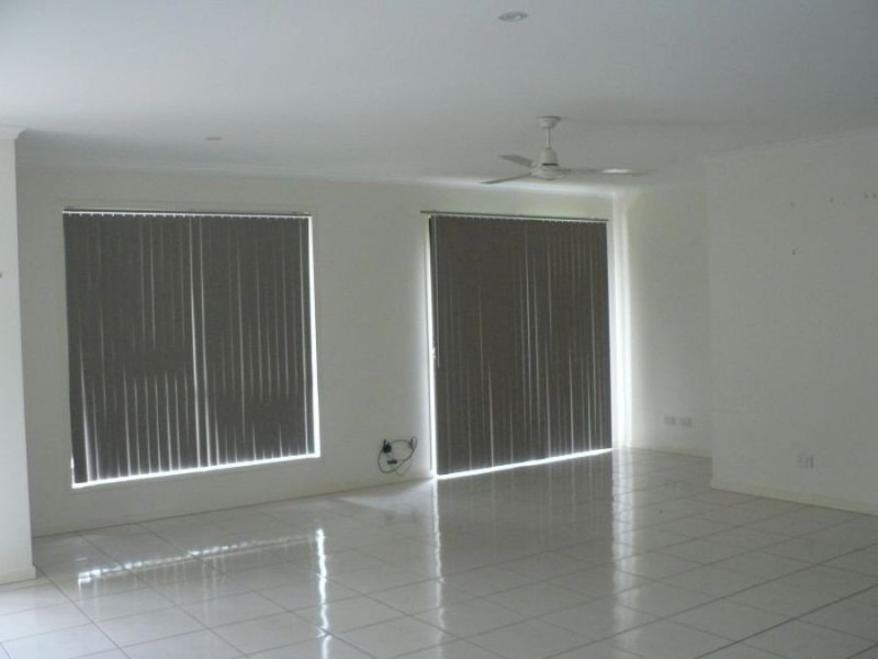 1/1 Rosslare Court, Kuluin QLD 4558