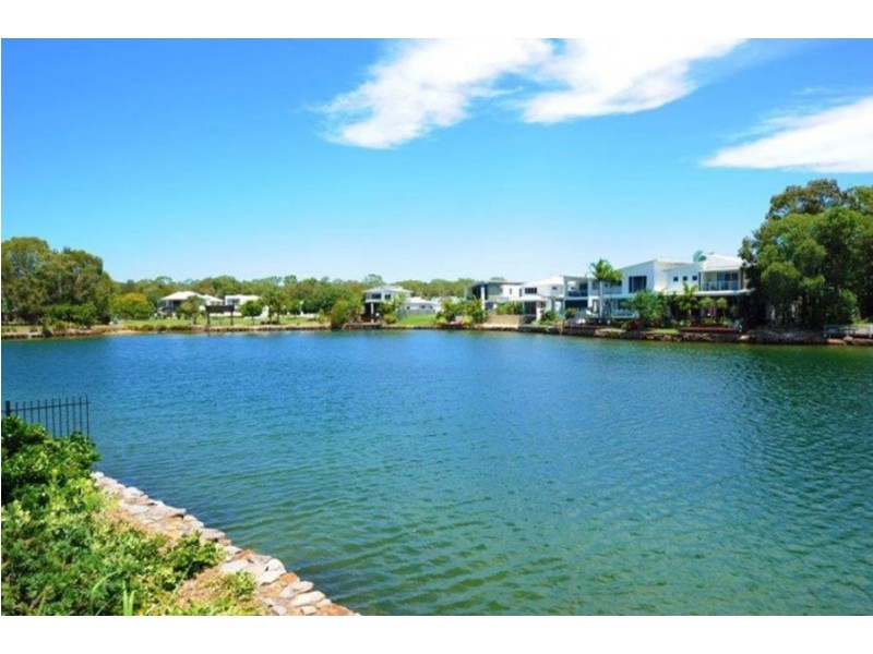 11 Oceanic Court, Twin Waters QLD 4564