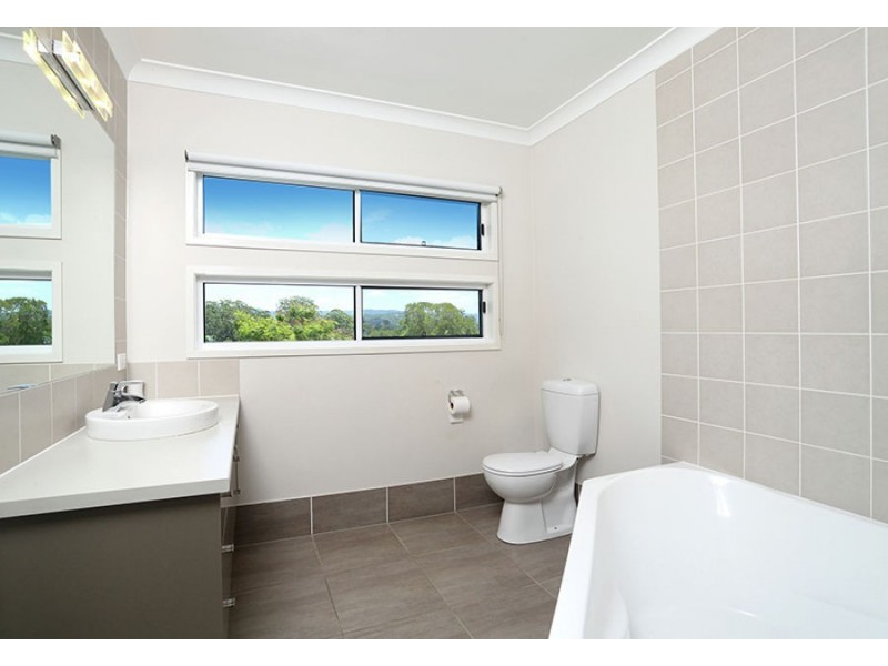 13 Harris Drive, Palmwoods QLD 4555