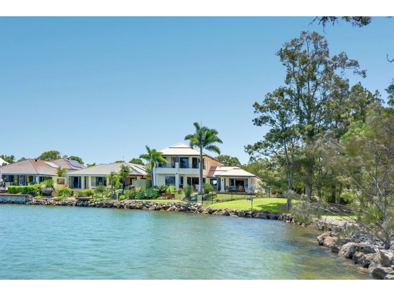 11 Nautilus Place, Twin Waters QLD 4564