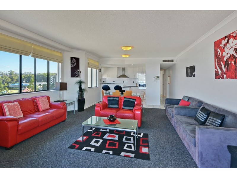 501/122-124 Alexandra Pde, Alexandra Headland QLD 4572