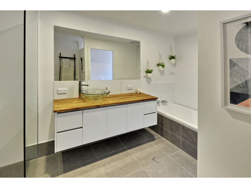 12 Finch Street, Buderim QLD 4556
