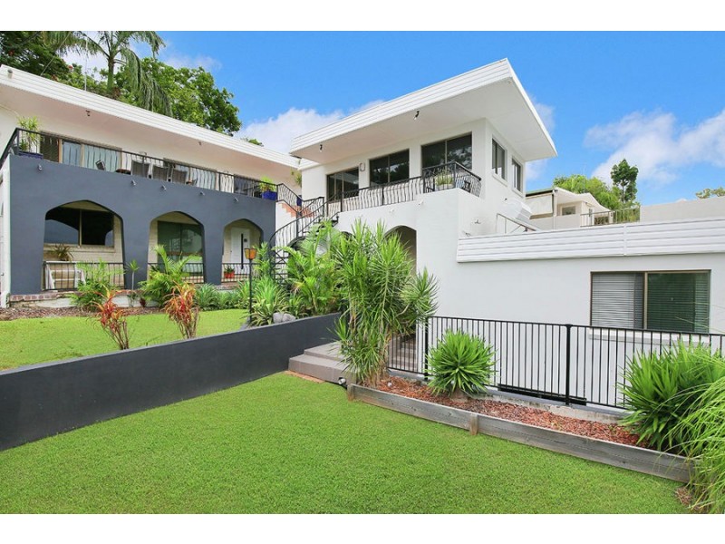 31 Yakola Parade, Alexandra Headland QLD 4572