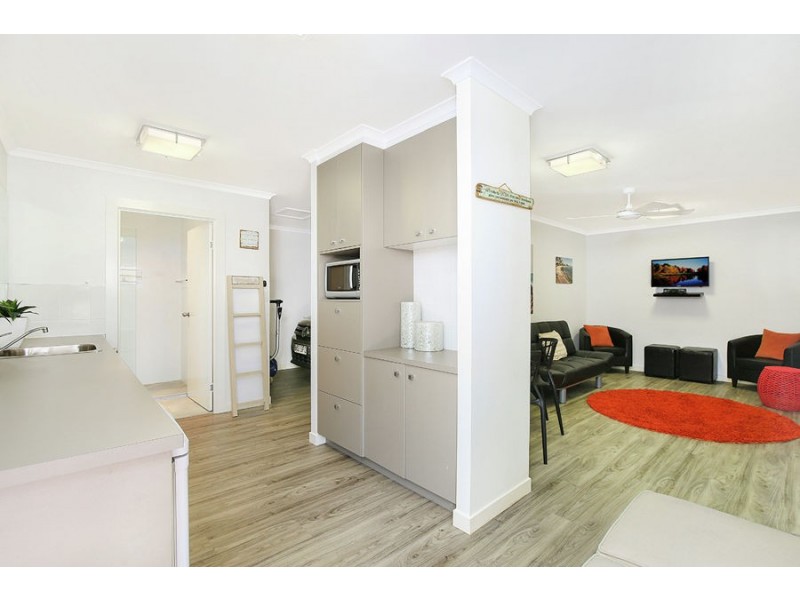 41 Okinja Road, Alexandra Headland QLD 4572