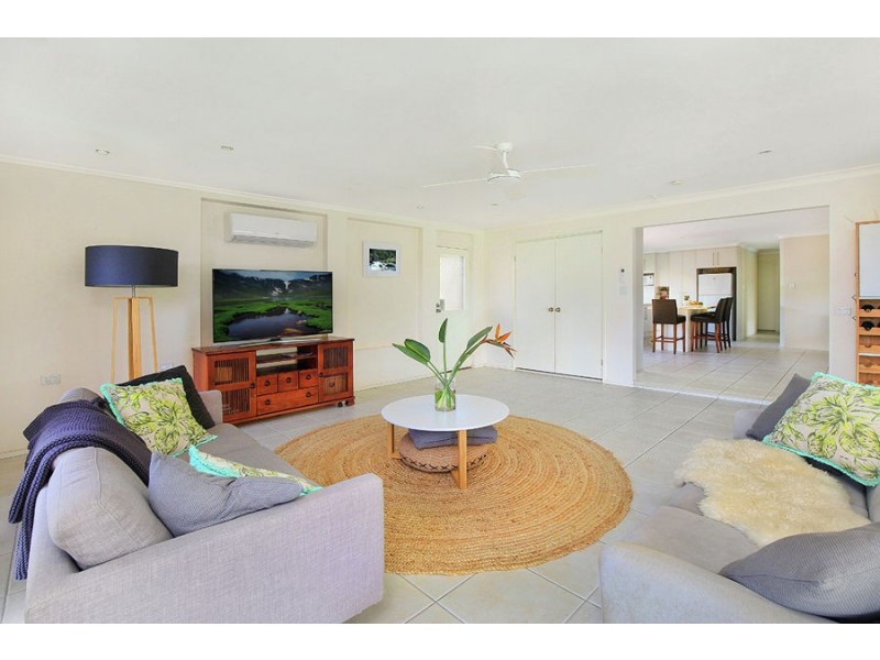 14 Murrindi Street, Minyama QLD 4575