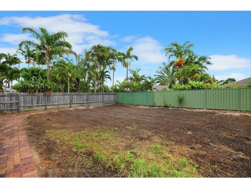 44 Lurnea Crescent, Mountain Creek QLD 4557