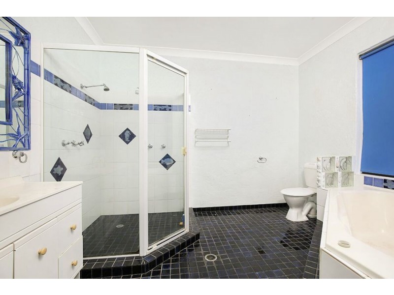 44 Lurnea Crescent, Mountain Creek QLD 4557