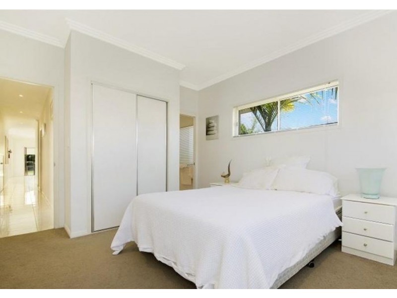 2 Waterfront Court, Twin Waters QLD 4564