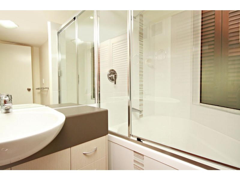106/180 Alexandra Parade, Alexandra Headland QLD 4572