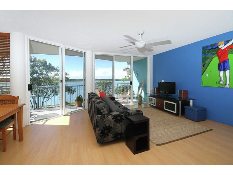 7/16 “Points North” Picnic Point Esplanade, Maroochydore QLD 4558