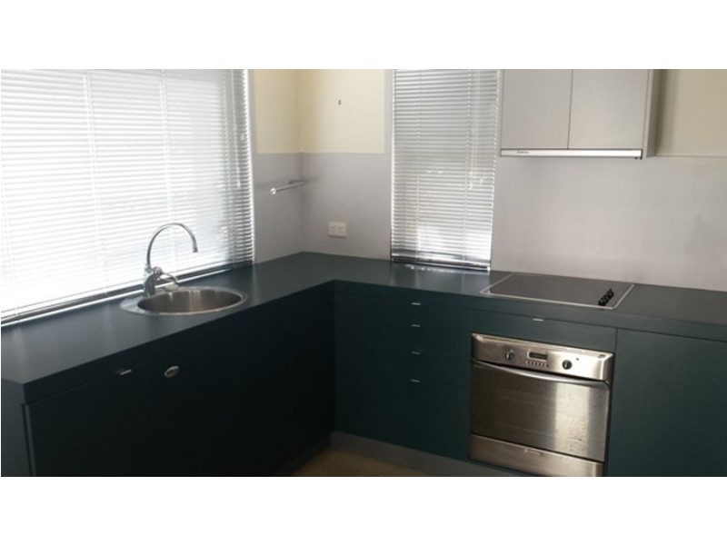 3 Corfu Street, Kawana Island QLD 4575