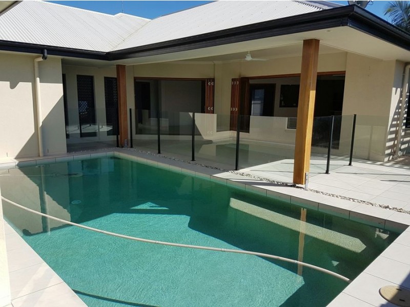 14 Ballinger Place, Pelican Waters QLD 4551