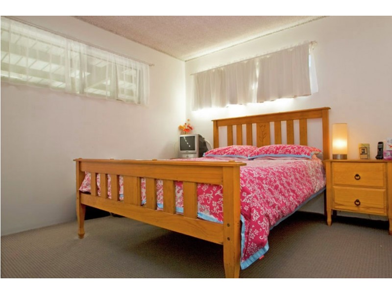 1/32 Broadwater Avenue, Maroochydore QLD 4558