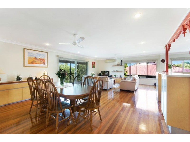 10 Bairnsdale Street West, Buderim QLD 4556