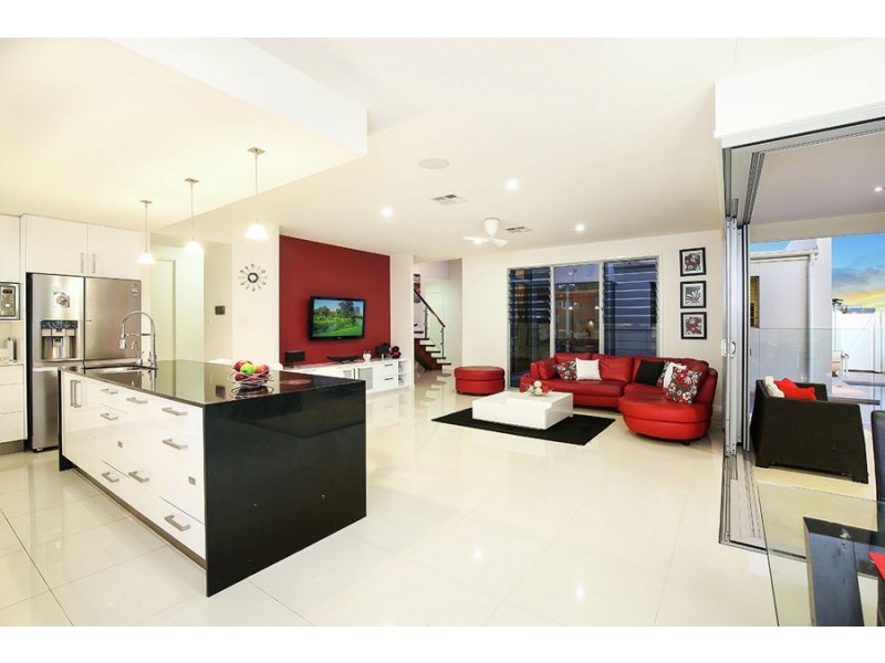 14 Longview Place, Woombye QLD 4559