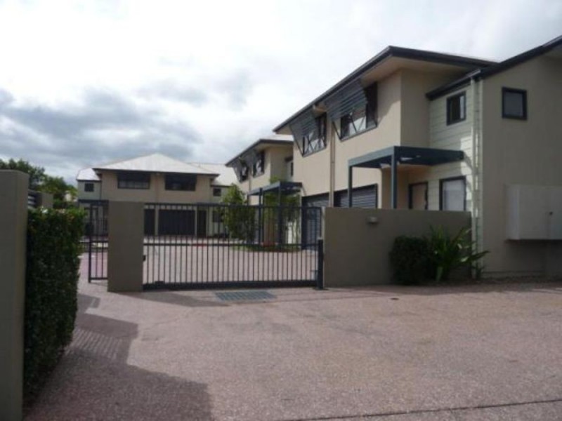 4/39 Dalton Drive, Maroochydore QLD 4558
